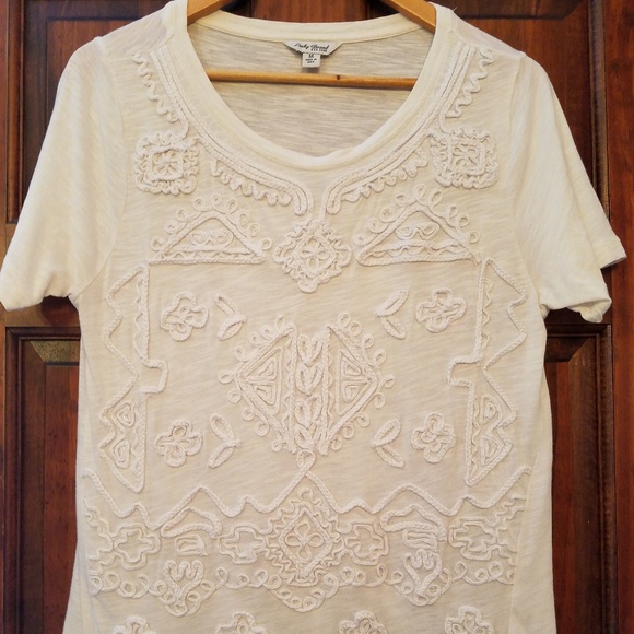 Lucky Brand White Dressy Tee - Picture 1 of 3